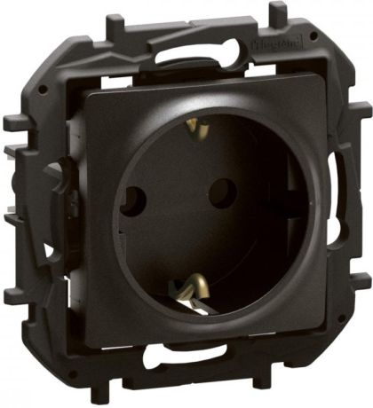 Контакт Шуко 16A с детска защита Legrand Niloe New NP3122BK - Черен